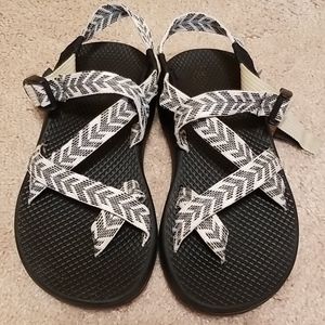 CHACO chevron pattern